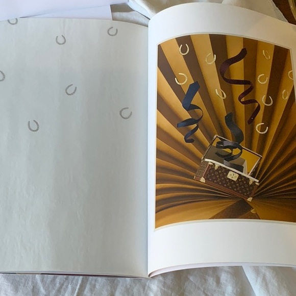 Louis Vuitton catalogue - Picture 7 of 12